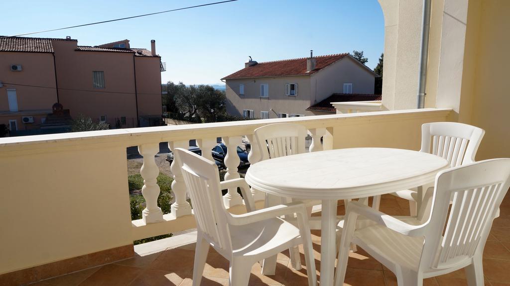 Apartments Sandra Sukošan Quarto foto